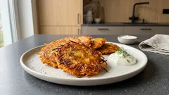 Placki z marchewki i ziemniaków – chrupiące, złociste i naprawdę proste